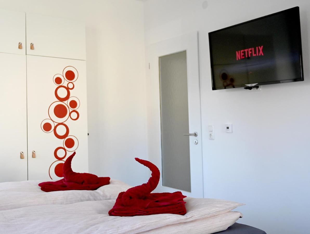 אוגסבורג Gemuetliches Appartement Mit Netflix, Nespresso Und Boxspringbett מראה חיצוני תמונה